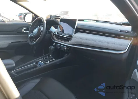 2024 Jeep Compass Latitude 4X4 из США, поврежденный, VIN 3C4NJDBNXRT605923